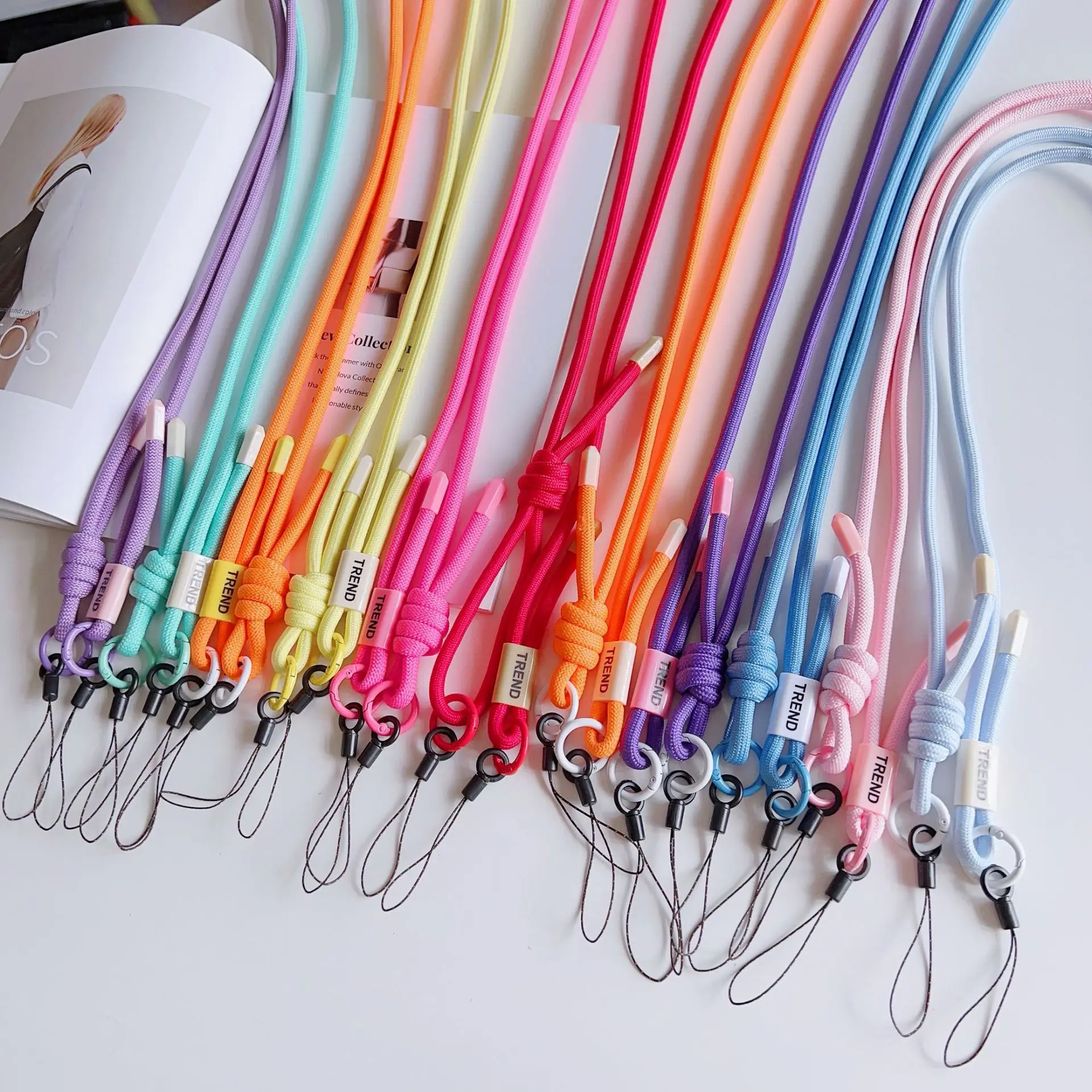 Uniwersalny regulowany sznurek – Crossbody Lanyard Neck Strap Case recenzja i cena